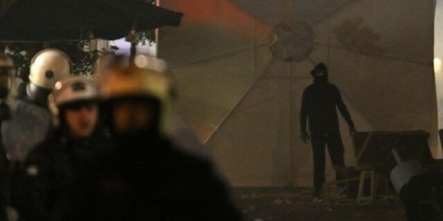 Κακουργηματική δίωξη σε φοιτήτρια για τα επεισόδια στο Ηράκλειο