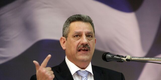 Υπονοούμενα Κουράκου πως ο Σαμαράς επιθυμεί εκλογές