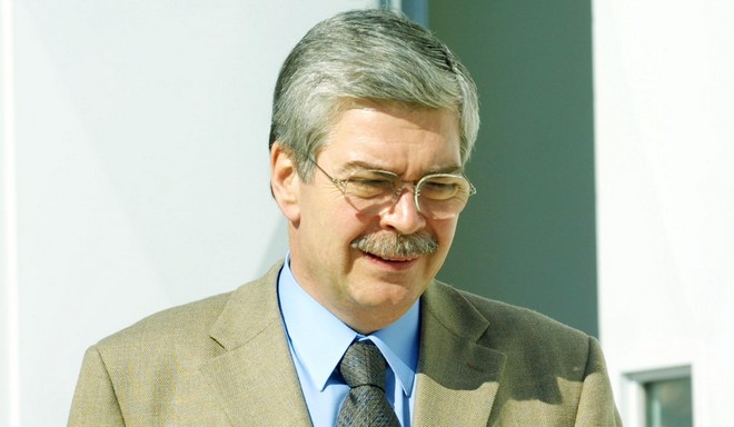 Πέθανε ο πρώην υπουργός Γιώργος Πέτσος