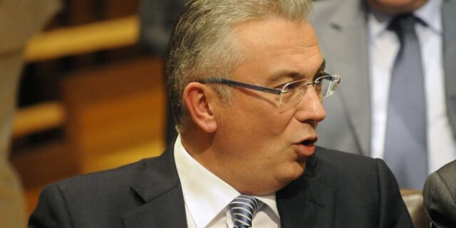 Η επιστροφή του Θοδωρή