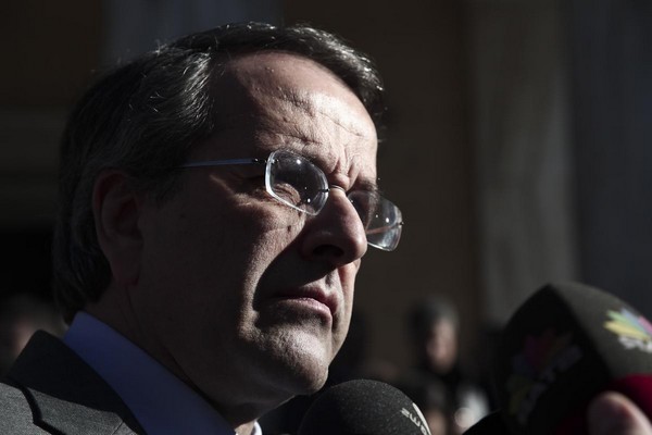 Τα “λίγα και σίγουρα” του Σαμαρά συμπληρώνουν τη στρατηγική του φόβου