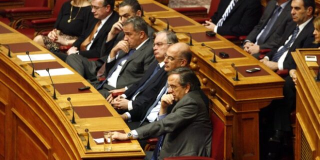 LIVE ΕΙΚΟΝΑ: Η 3η ψηφοφορία για εκλογή Προέδρου Δημοκρατίας