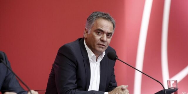 Σκουρλέτης: Άλμα στο κενό κάνει η Κυβέρνηση