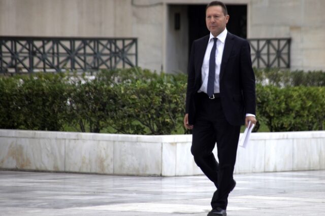 Δραματικό μήνυμα Στουρνάρα: Μεγάλος κίνδυνος ανεπανόρθωτης βλάβης της ελληνικής οικονομίας