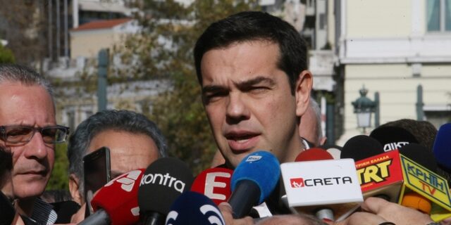 Τσίπρας: Η κυβέρνηση Σαμαρά που λεηλάτησε την κοινωνία είναι παρελθόν. Το μέλλον ξεκίνησε