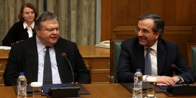 Βενιζέλος για ΣΥΡΙΖΑ: Εκβιασμός των θεσμών με συμπαράσταση της Χρυσής Αυγής