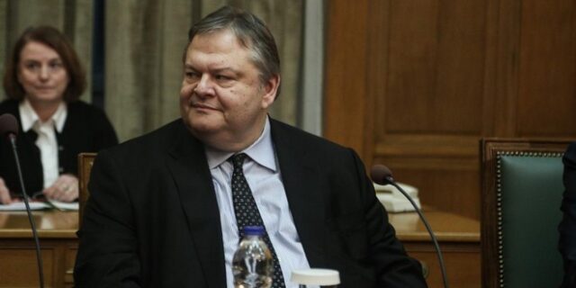 Βενιζέλος: Φεύγω από την προεδρία του ΠΑΣΟΚ. Η διαπραγμάτευση του Τσίπρα είναι παιχνίδι εντυπώσεων