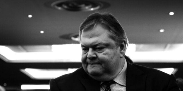 Βενιζέλος: Μόνο το ΠΑΣΟΚ είναι εγγυητής της πολιτικής σταθερότητας