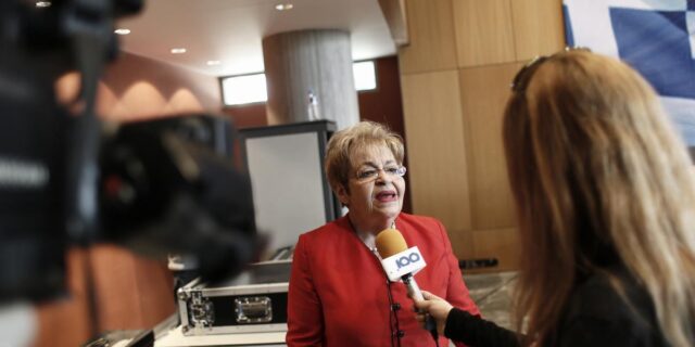 Διαψεύδει η Γιαταγάνα: Δεν είπα ότι ο Αποστολόπουλος είναι σήμερα συνεργάτης του Καμμένου