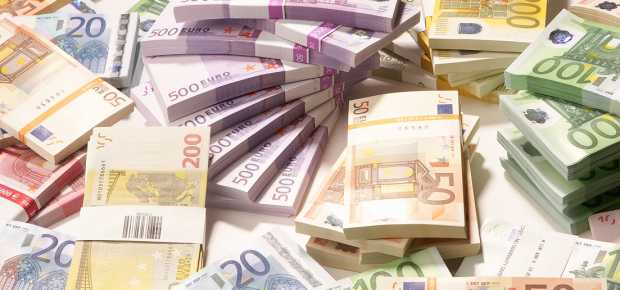 Χριστουγεννιάτικος μποναμάς 49 εκατ. € στους δήμους