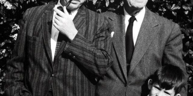 Μηχανή του Χρόνου: Πρώτη φορά μετά από 92 χρόνια, Βουλή χωρίς Παπανδρέου