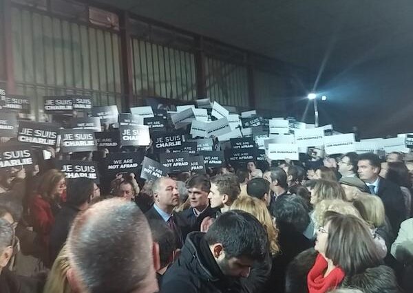 Η ΟΝΝΕΔ φώναξε “Je suis Charlie”