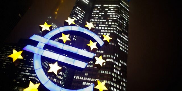 Εντάθηκε ο αποπληθωρισμός στην Ελλάδα το Δεκέμβριο