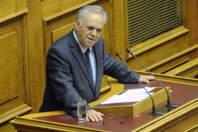 Δραγασάκης σε Der Standard: Εάν η Ελλάδα εκβιαστεί δεν θα το υπομείνουμε απλώς παθητικά
