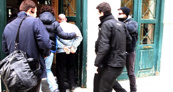 Ξεκίνησαν οι απολογίες για το κύκλωμα εκβιαστών