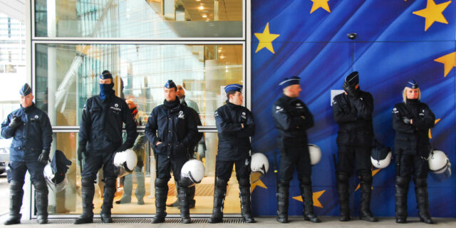 Επείγον και εμπιστευτικό σήμα της Europol στην ΕΛ.ΑΣ. για τυχόν εντοπισμό 7 τζιχαντιστών