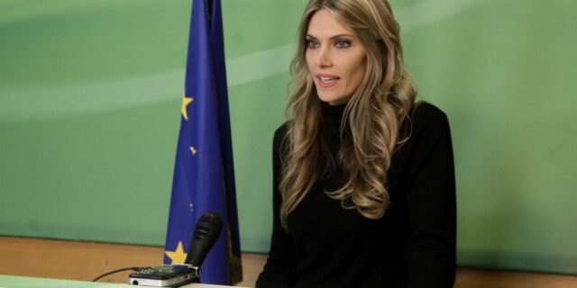 Η Εύα Καϊλή, το διαδικτυακό bullying και ο χορός του διαδικτύου