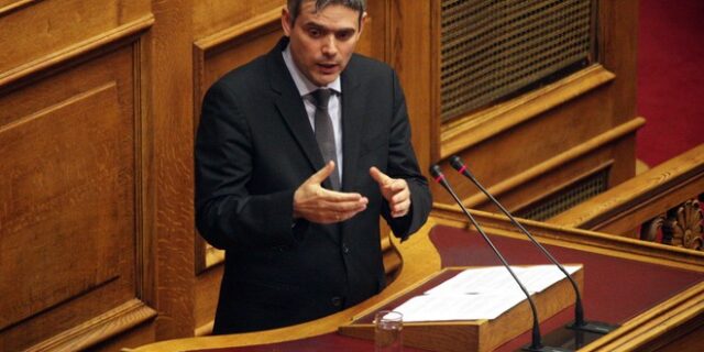 ΝΔ: Ο Τσίπρας έφτιαξε κυβέρνηση με εύθραυστες ισορροπίες