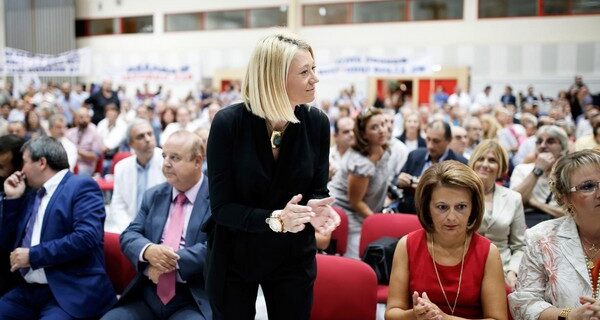 “Πόρτα” και από την ΑΝΤΑΡΣΥΑ στη Ραχήλ Μακρή