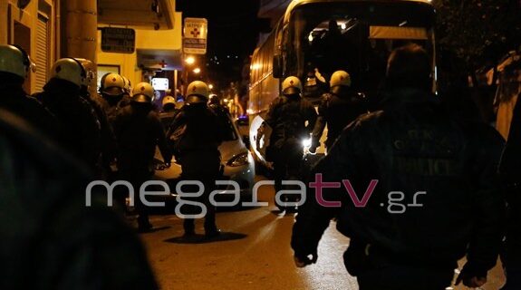 Συλλήψεις και προσαγωγές οπαδών του Ηρακλή στα Μέγαρα