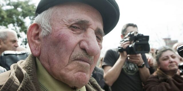 Κινδυνεύουν ή όχι οι συντάξεις;