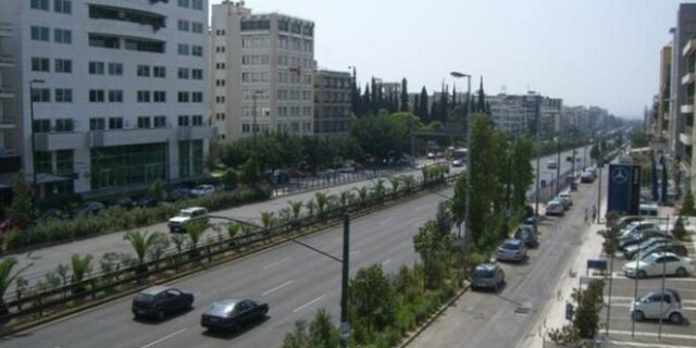 Oδηγός παρέσυρε, σκότωσε και εγκατέλειψε 32χρονο μοτοσικλετιστή στην Λ. Συγγρού