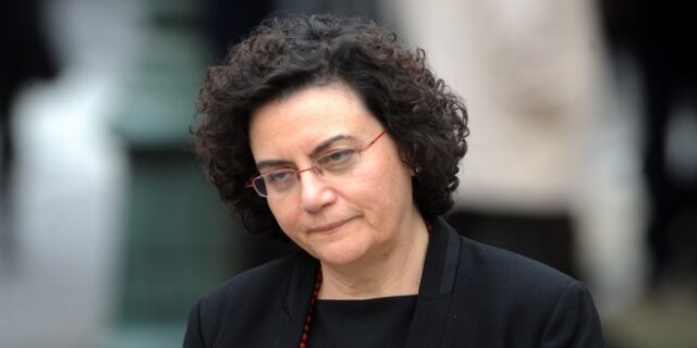 Νάντια Βαλαβάνη στη La Repubblica: Σταματούν οι κατασχέσεις κατοικιών και αυξάνονται οι μισθοί