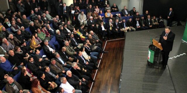 Βενιζέλος: Λύση μια κυβέρνηση εθνικής ενότητας με προοδευτικό προσανατολισμό