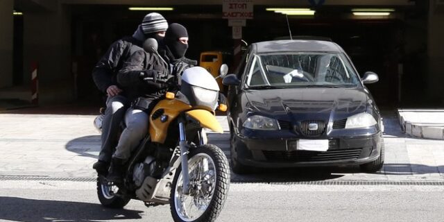 Συνελήφθησαν δύο συνεργάτες του Χριστόδουλου Ξηρού