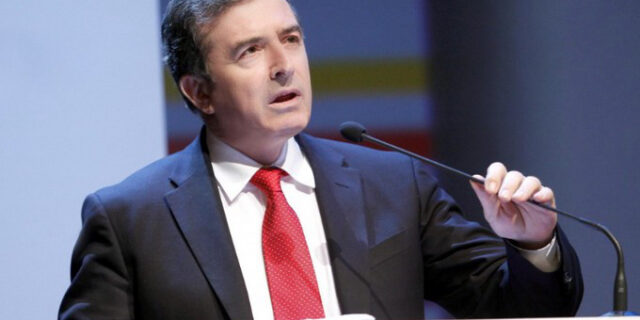 Χρυσοχοΐδης στο NEWS 247: Έκανε λάθος που έφυγε ο Γιώργος Παπανδρέου