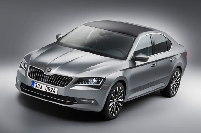 Superb. Αυτή είναι η νέα ναυαρχίδα της Skoda