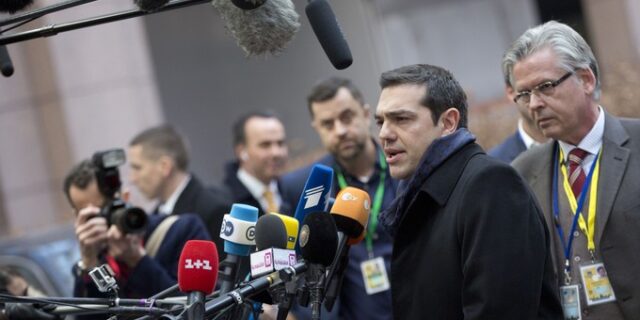Τσίπρας: Η δημοκρατία πείθει, δεν εκβιάζει και δεν εκβιάζεται