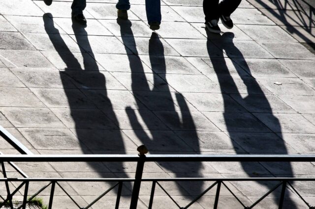 Έρχονται δύο νέα προγράμματα εργασίας με διπλάσιες αμοιβές για 23.000 δικαιούχους