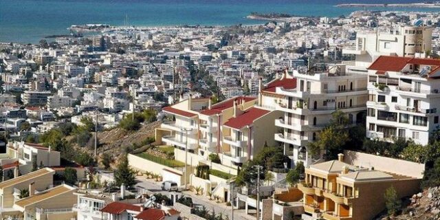 Κατήφορος χωρίς τέλος για τις τιμές των ακινήτων