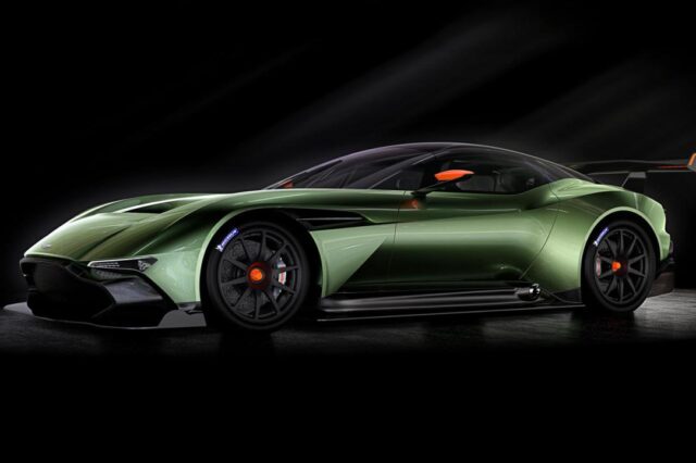 Vulcan. Ένα ηφαίστειο, έτοιμο να εκραγεί, από την Aston Martin