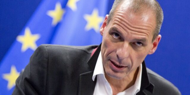 Βαρουφάκης: Η Ελλάδα αφήνει πίσω της το Μνημόνιο