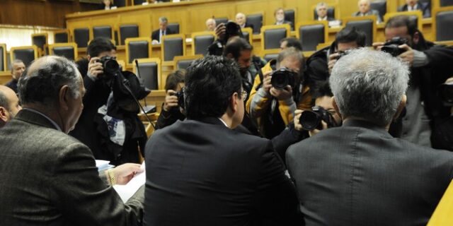 Δίκη Παπακωνσταντίνου. Πρόεδρος: Κυρία μάρτυρα, ξέρετε περισσότερα απ’ όσα λέτε