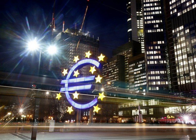 Στον ΕLA από 11 Φεβρουαρίου: Η ΕΚΤ σταματά να δέχεται ως εγγύηση τα ελληνικά ομόλογα