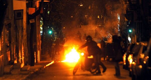 Ένταση τα ξημερώματα στα Εξάρχεια
