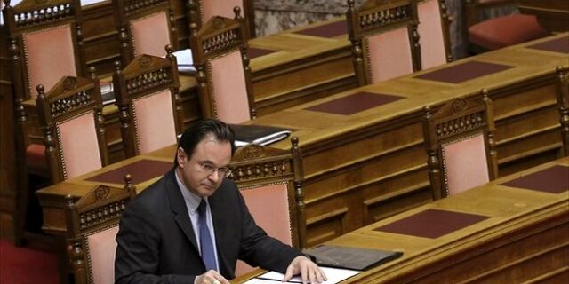 Δίκη Παπακωνσταντίνου: ‘Ο Καπελέρης είχε εντολή για έλεγχο’, κατέθεσε η Χατζή