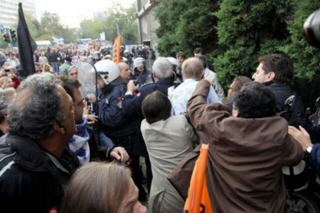 Όλοι αθώοι για την επίθεση στον Γερμανό πρόξενο στη ΔΕΘ του 2012