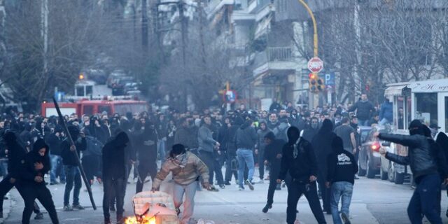Έως και 78 συλλήψεις έγιναν στην Τούμπα