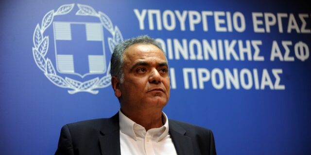 Νέα όρια για τις απολύσεις και αλλαγές στην αποζημίωση