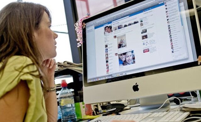 Γιατί είναι βάσανο να δουλεύεις στη Facebook