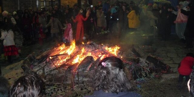 Γιάννενα: Γλέντι γύρω από τις τζαμάλες, παρά τη βροχή