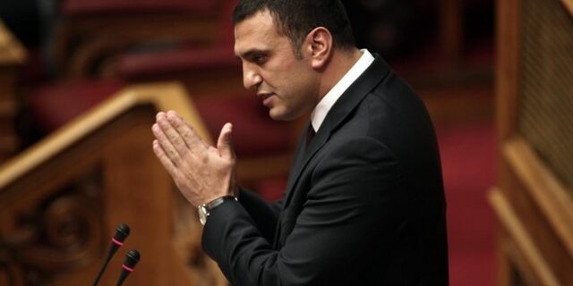 Αδιάβαστος πιάστηκε ο Βασίλης Κικίλιας για τη Δημοτική Αστυνομία