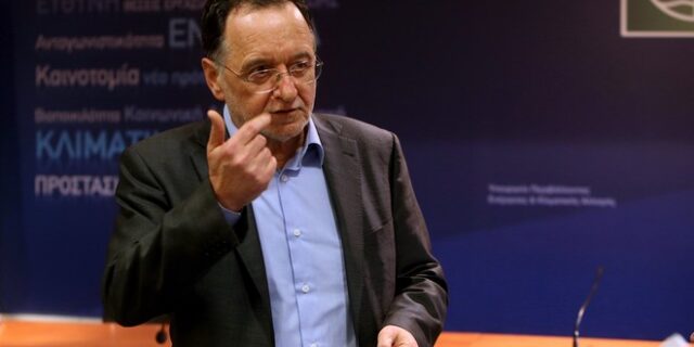 Λαφαζάνης: Δεν θα συνεχίσουμε τις ιδιωτικοποιήσεις. Δεν θα κάνουμε πίσω από τις “κόκκινες γραμμές” μας