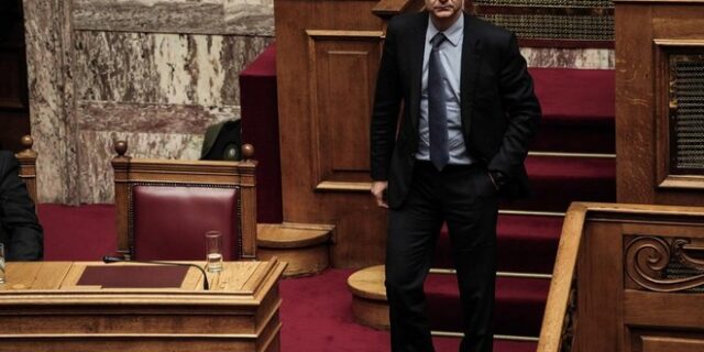 Ο Κυριάκος Μητσοτάκης συζητά το ενδεχόμενο να είναι υποψήφιος για αρχηγός της ΝΔ