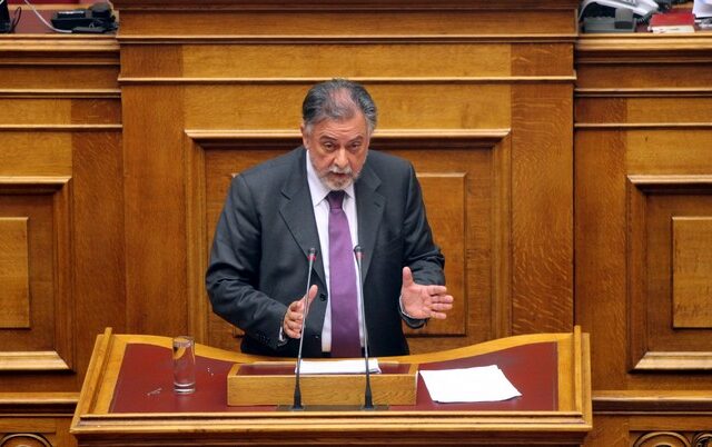 Πανούσης: Να αυτοδιαλυθούν θύλακες της ΧΑ στην ΕΛΑΣ, αλλιώς θα τους διαλύσω εγώ