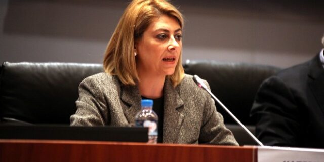 Αλλάζει ο τρόπος φορολόγησης εισοδημάτων ελευθέρων επαγγελματιών